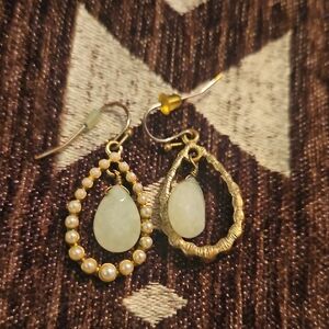 Elegant Gold and Cream Teardrop Earrings
